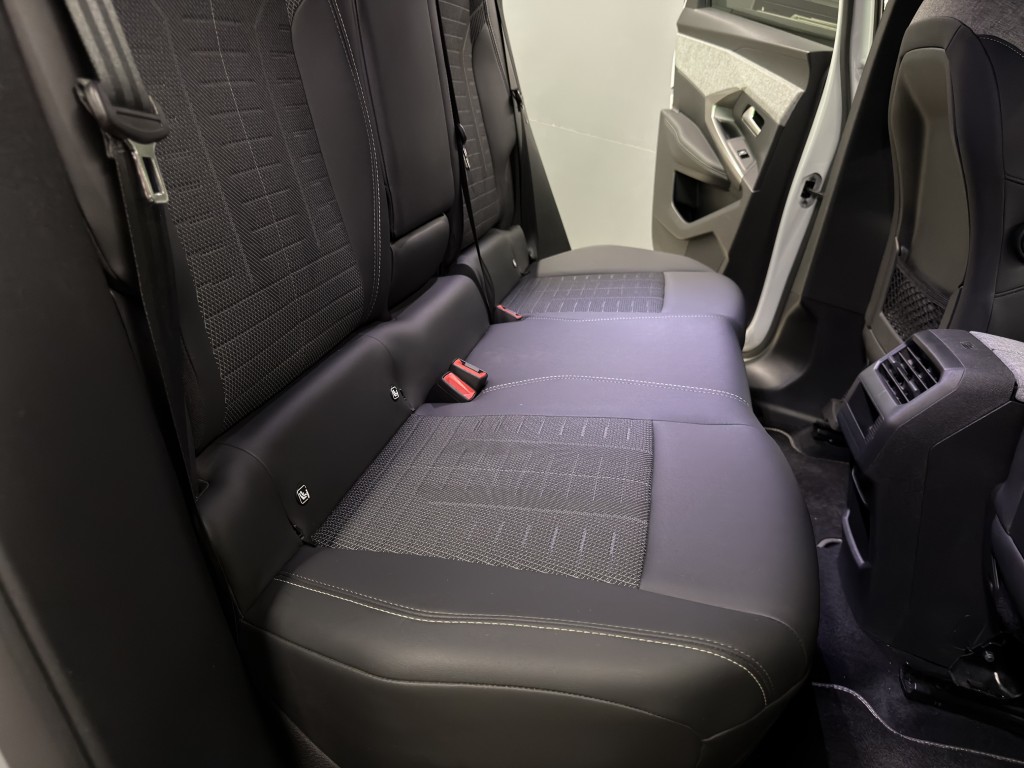 PEUGEOT 3008 1200 HYBRID 145 CV EDCS6 GT